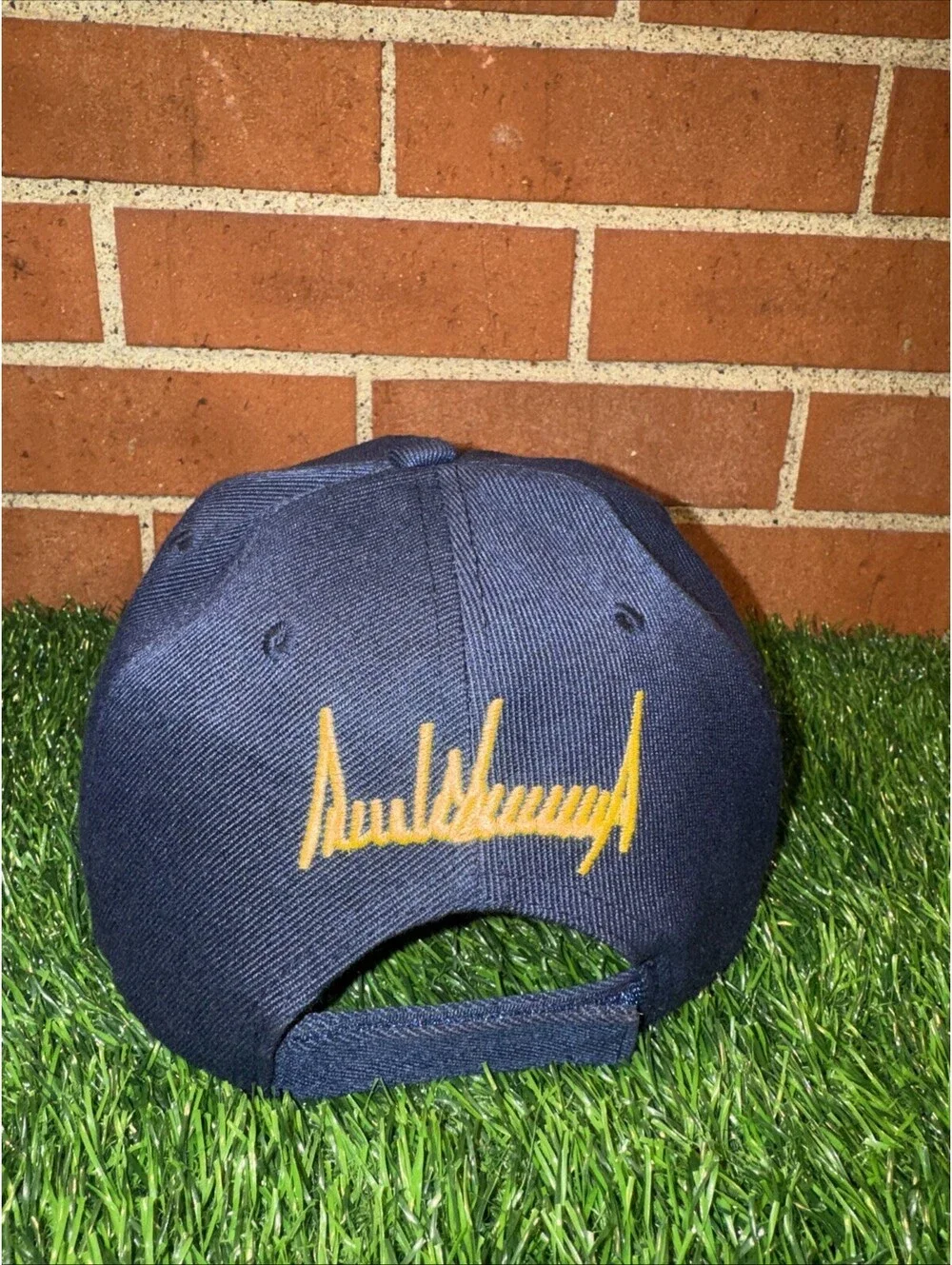 Trump 2024 I’ll Be Back With Embroidered Signature StrapBack Hat